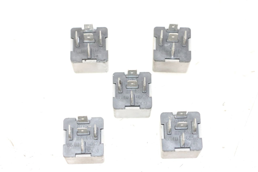 photo de RELAIS ELECTRIQUE PIAGGIO MP3 500 (2014 - 2016)