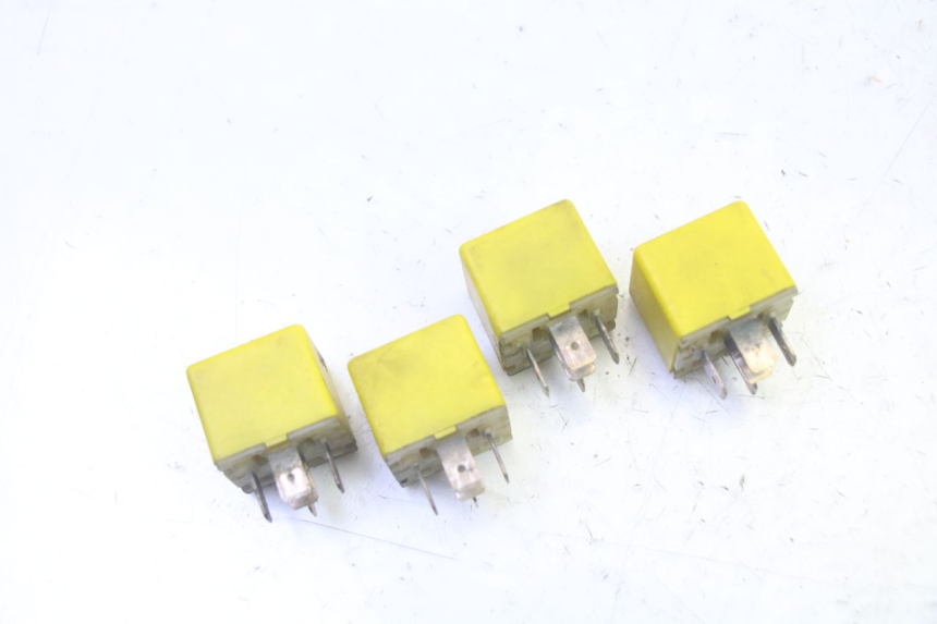 photo de RELAIS ELECTRIQUE PIAGGIO MP3 RL 250 (2007 - 2010)