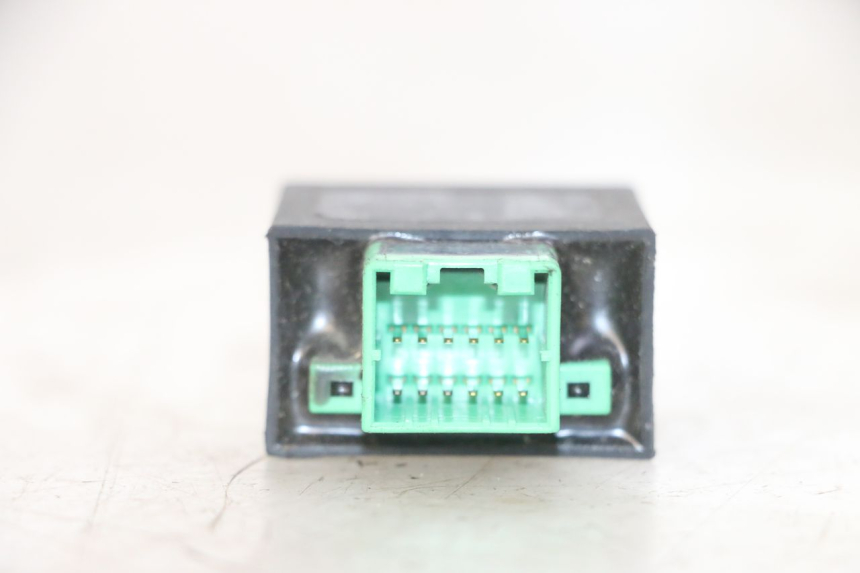 photo de RELAIS ELECTRIQUE GILERA NEXUS 125 (2009 - 2013)