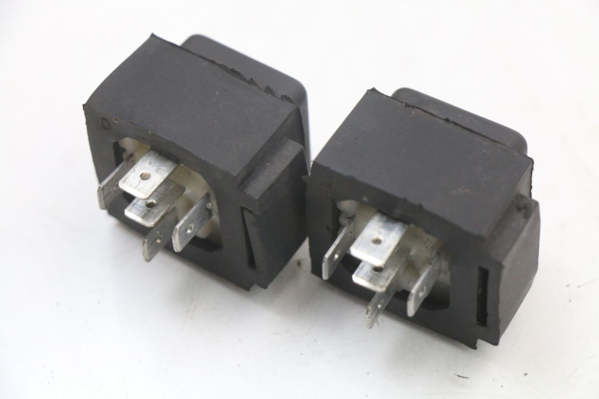 photo de RELAIS ELECTRIQUE MOTO GUZZI NORGE 8V GT 1200 (2011 - 2016)