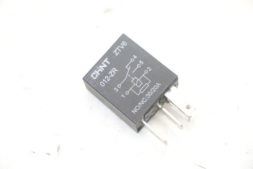 photo de RELAIS ELECTRIQUE PEUGEOT KISBEE 4T 50 (2018 - 2022)