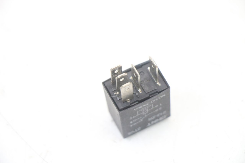 photo de RELAIS ELECTRIQUE PEUGEOT KISBEE 4T 50 (2018 - 2022)