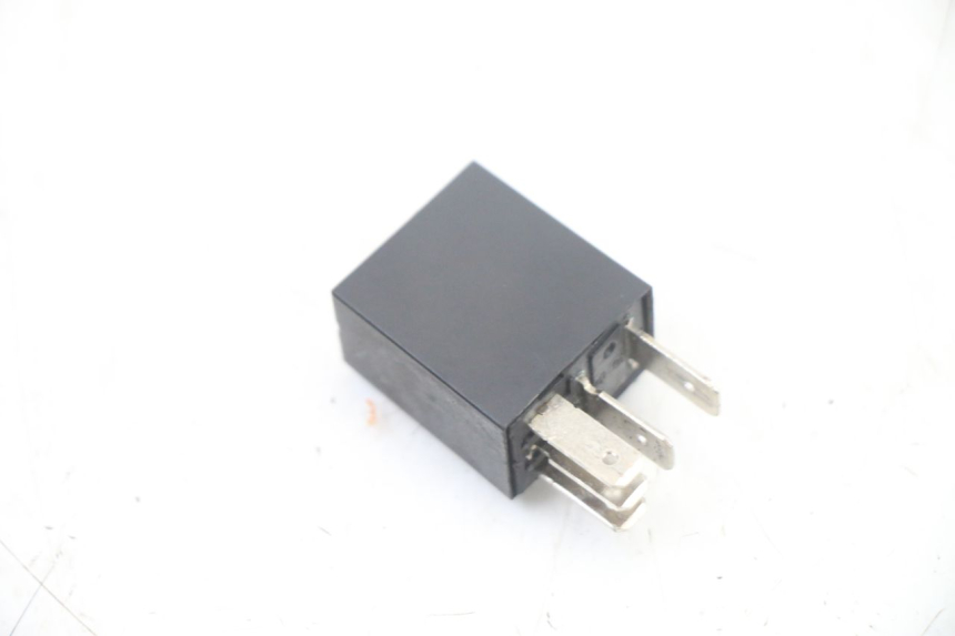 photo de RELAIS ELECTRIQUE PEUGEOT KISBEE 4T 50 (2018 - 2022)