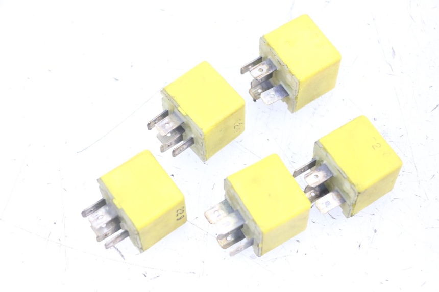 photo de RELAIS ELECTRIQUE PIAGGIO MP3 LT 400 (2007 - 2012)