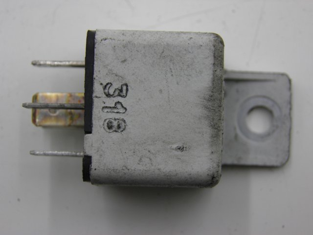 photo de RELAIS ELECTRIQUE PIAGGIO X9 EVOLUTION 125 (2003 - 2007)