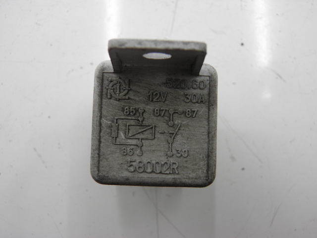 photo de RELAIS ELECTRIQUE PIAGGIO XEVO - X EVO 125 (2010 - 2015) - Zoom état d’usage