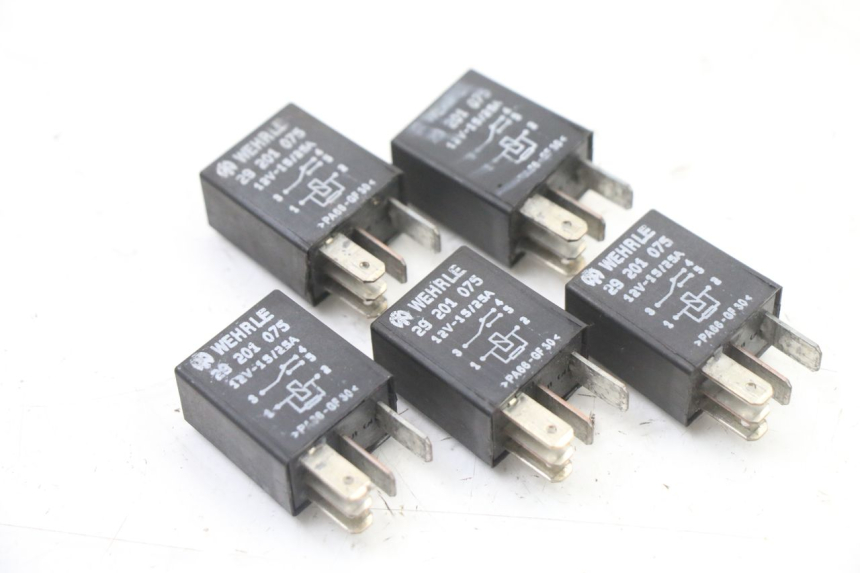 photo de RELAIS ELECTRIQUE PEUGEOT SATELIS 125 (2013 - 2018)