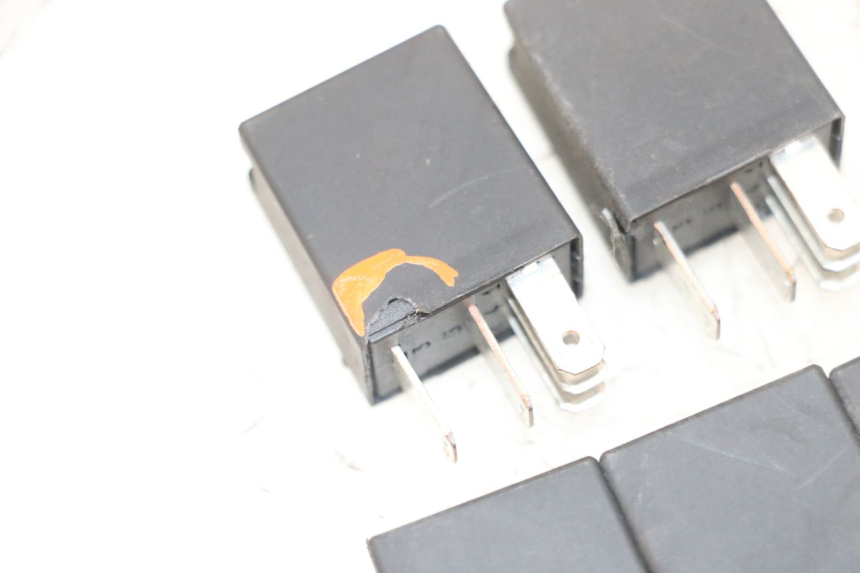 photo de RELAIS ELECTRIQUE PEUGEOT SATELIS 125 (2013 - 2018)