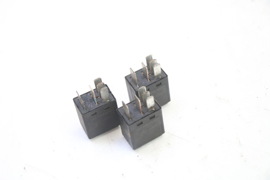 photo de RELAIS ELECTRIQUE PEUGEOT SATELIS 250 (2006 - 2012)