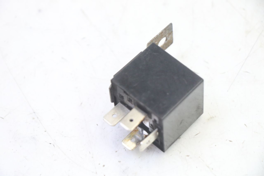 photo de RELAIS ELECTRIQUE HONDA ST PAN EUROPEAN 1300 (2002 - 2013)