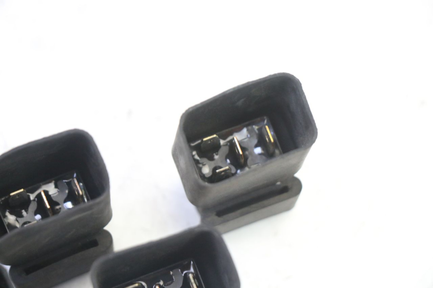 photo de RELAIS ELECTRIQUE HONDA ST PAN EUROPEAN 1300 (2002 - 2013)