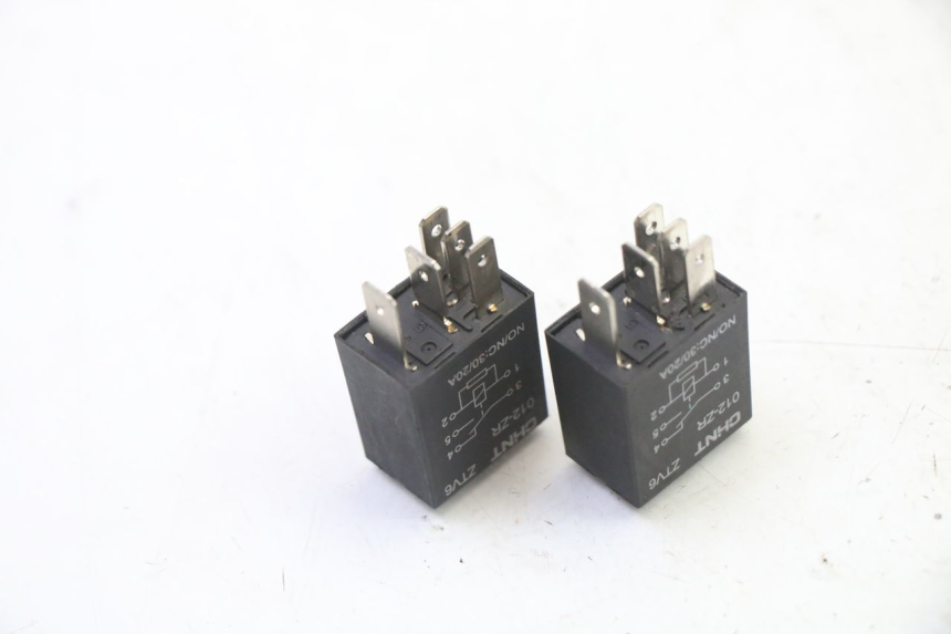 photo de RELAIS ELECTRIQUE PEUGEOT STREETZONE I NAKED 2T 50 (2018 - 2020)