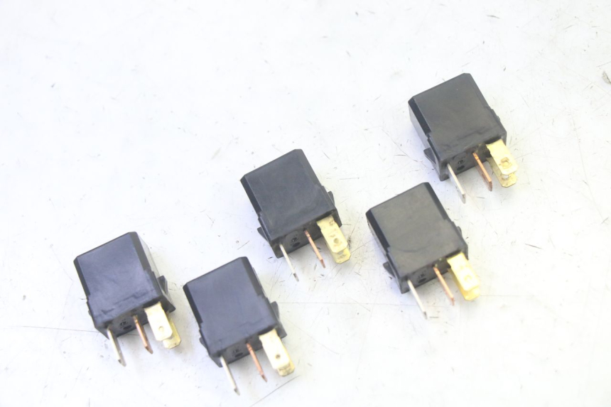 photo de RELAIS ELECTRIQUE YAMAHA TDM ABS 900 (2002 - 2014)