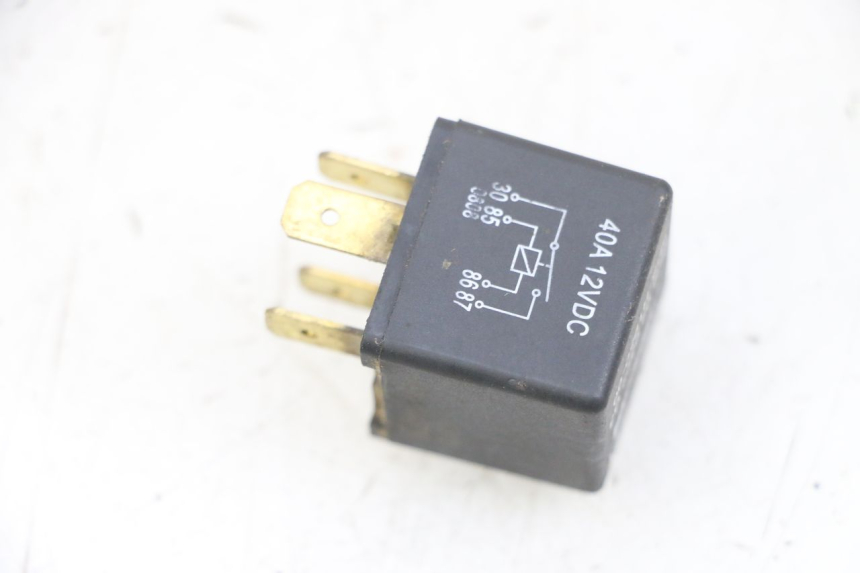 photo de RELAIS ELECTRIQUE YAMAHA TZR 50 (2008 - 2016) - Détail de la pièce