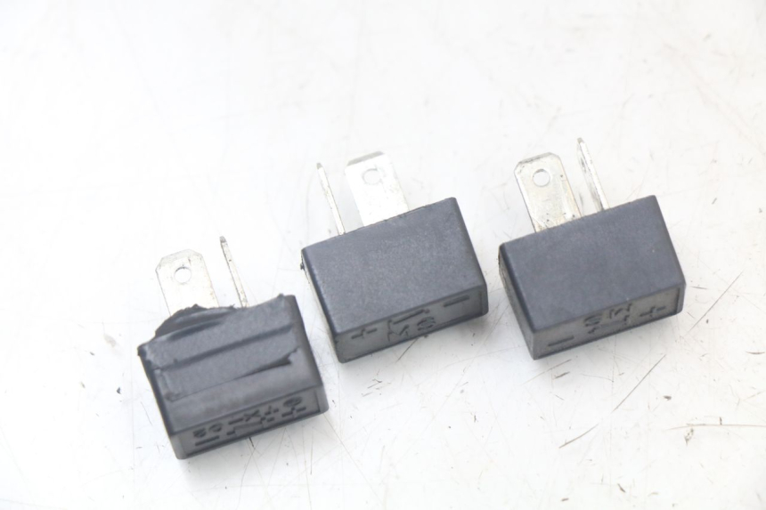 photo de RELAIS ELECTRIQUE YAMAHA XMAX X-MAX ABS 125 (2017 - 2020)