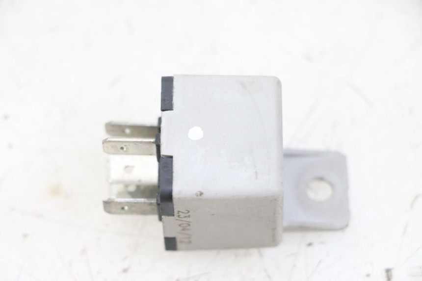 photo de RELAIS ELECTRIQUE PIAGGIO XEVO - X EVO 125 (2007 - 2017) - Zoom état d’usage