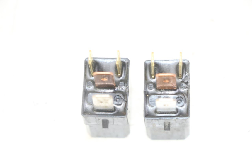 photo de RELAIS ELECTRIQUE YAMAHA XJ6 ABS 600 (2008 - 2016)