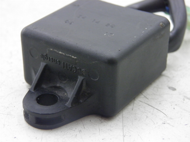 photo de RELAIS ELECTRIQUE YAMAHA BW'S 50 (2004 - 2017)