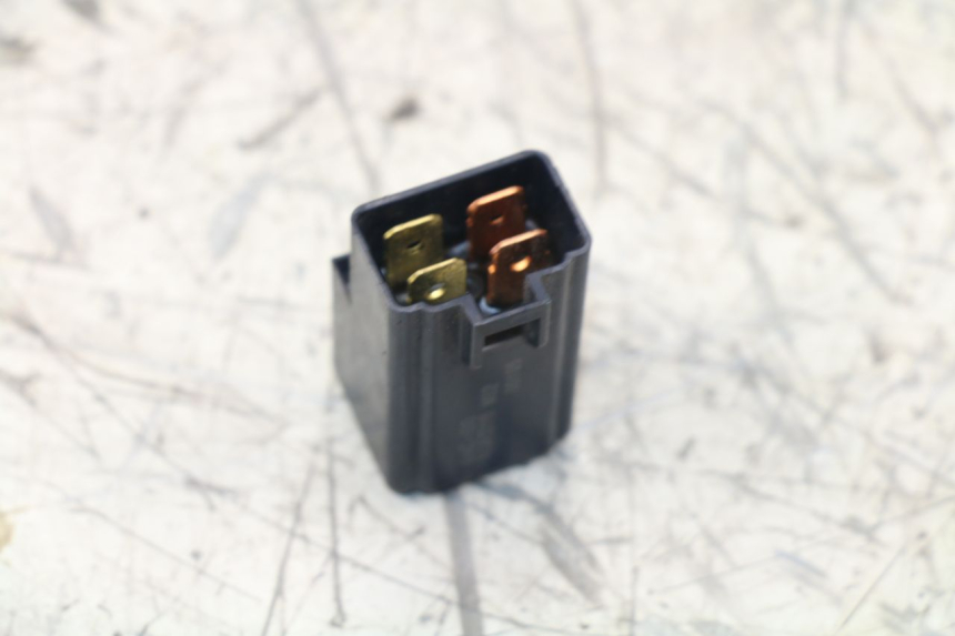 photo de RELAIS ELECTRIQUE YAMAHA BW'S BWS 125 (2010 - 2013)