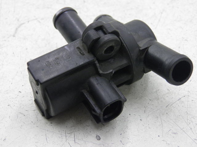 photo de RELAIS ELECTRIQUE YAMAHA FZ6 N FAZER 600 (2004 - 2006)