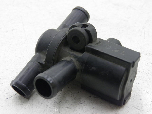 photo de RELAIS ELECTRIQUE YAMAHA FZ6 N FAZER 600 (2004 - 2006)