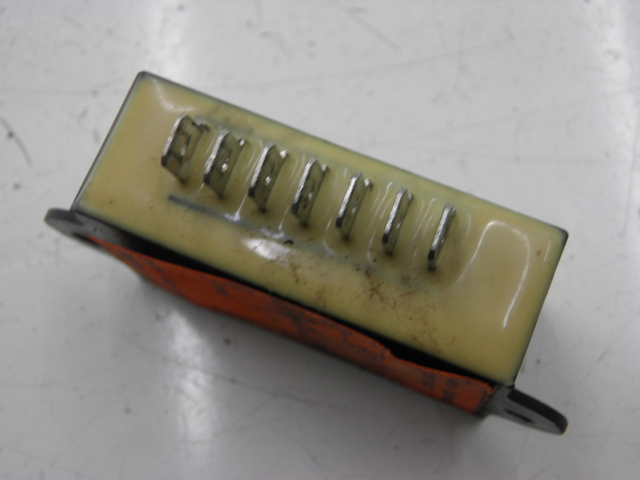 photo de RELAIS ELECTRIQUE YAMAHA FZS FAZER 600 (1998 - 2001) - Zoom état d’usage