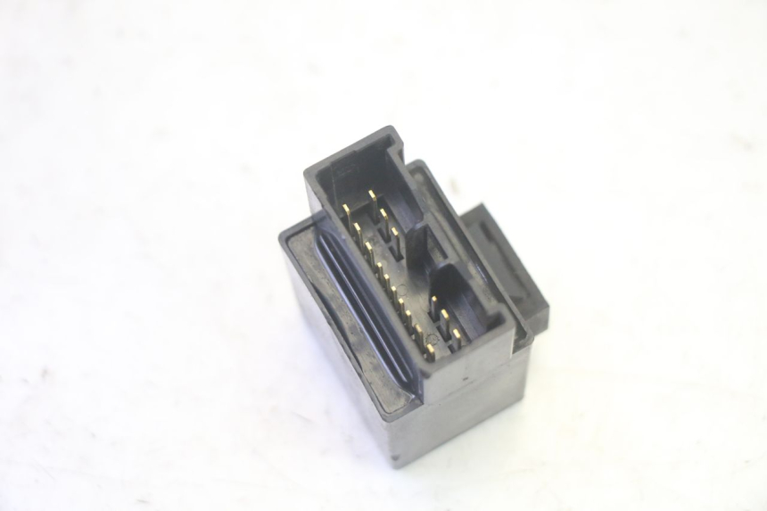 photo de RELAIS POMPE À ESSENCE YAMAHA FJR ABS 1300 (2006 - 2012) - Autre angle de vue