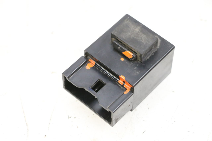 photo de RELAIS POMPE À ESSENCE YAMAHA FJR ABS 1300 (2006 - 2012) - Détail de la pièce