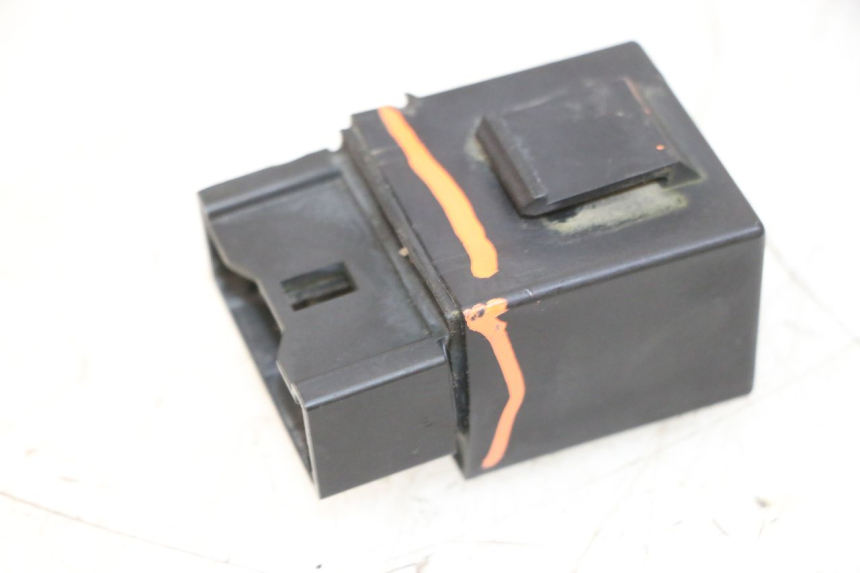 photo de RELAIS POMPE À ESSENCE YAMAHA FZ6 N FAZER 600 (2004 - 2006)
