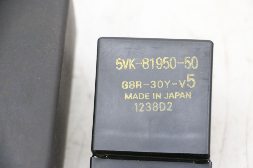 photo de RELAIS POMPE À ESSENCE YAMAHA MT-07 MT07 ABS 700 (2014 - 2017)