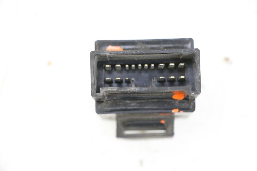 photo de RELAIS POMPE À ESSENCE YAMAHA TDM ABS 900 (2002 - 2014) - Autre angle de vue