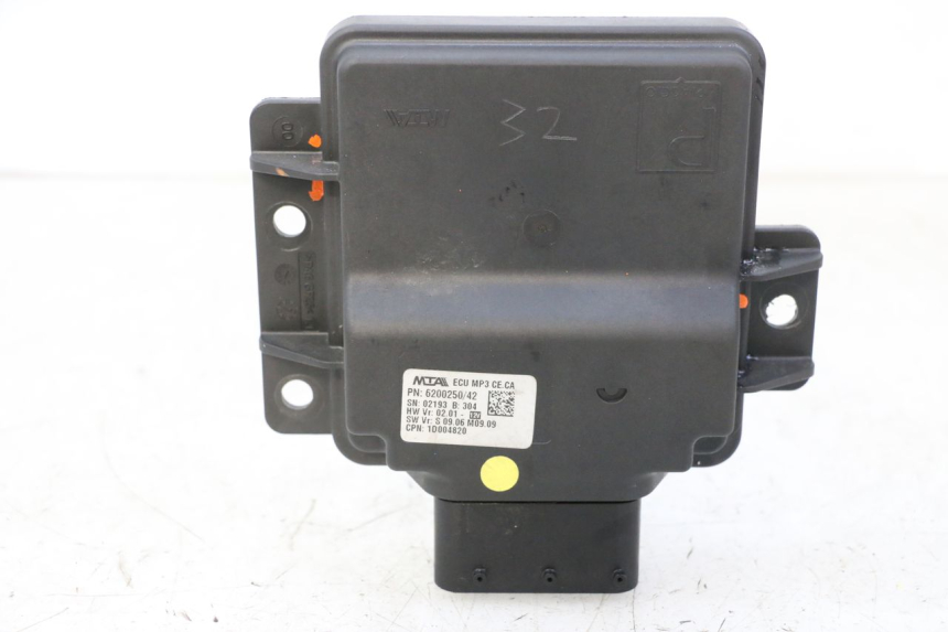 photo de RELAIS ROLL LOCK PIAGGIO MP3 HPE 310 (2024 - 2025)