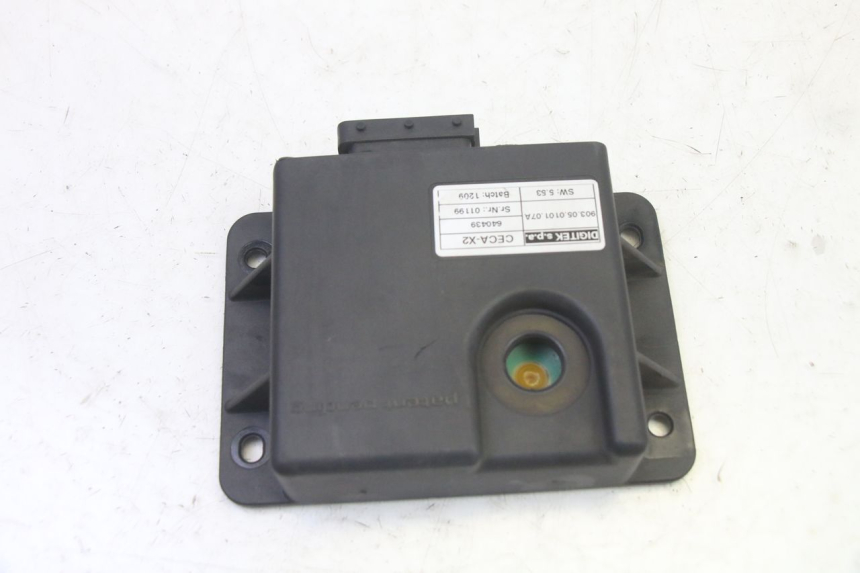 photo de RELAIS ROLL LOCK PIAGGIO MP3 RL 250 (2007 - 2010)