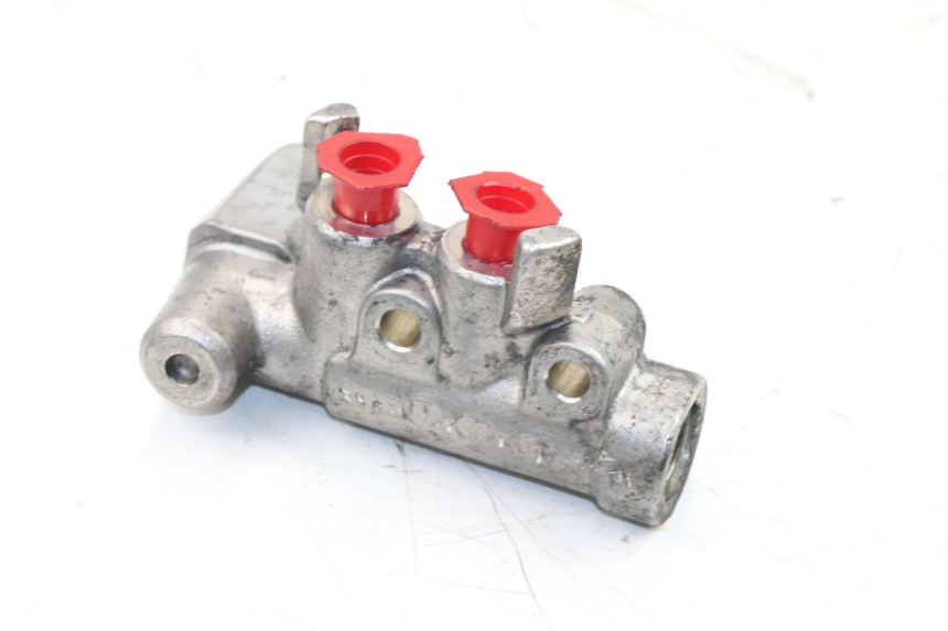 photo de REPARTITEUR FREIN HONDA FJS SILVER WING SILVERWING 400 (2005 - 2008)