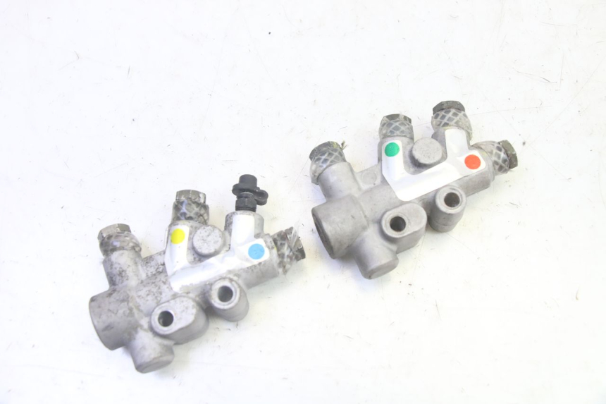 photo de REPARTITEUR FREIN PIAGGIO MP3 RL 250 (2007 - 2010) - Détail de la pièce