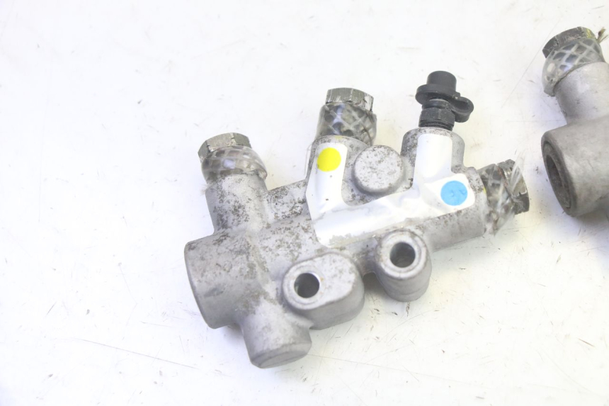 photo de REPARTITEUR FREIN PIAGGIO MP3 RL 250 (2007 - 2010) - Zoom état d’usage