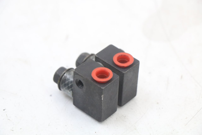photo de REPARTITEUR FREIN YAMAHA XJ6 ABS 600 (2008 - 2016)