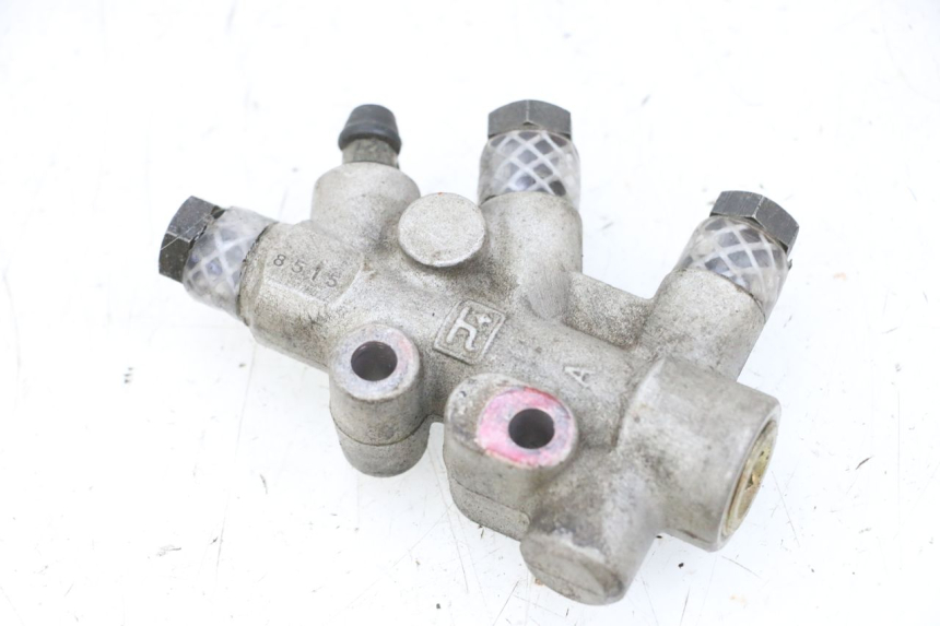 photo de REPARTITEUR FREIN YAMAHA YFM R RAPTOR 250 (2008 - 2014) - Autre angle de vue