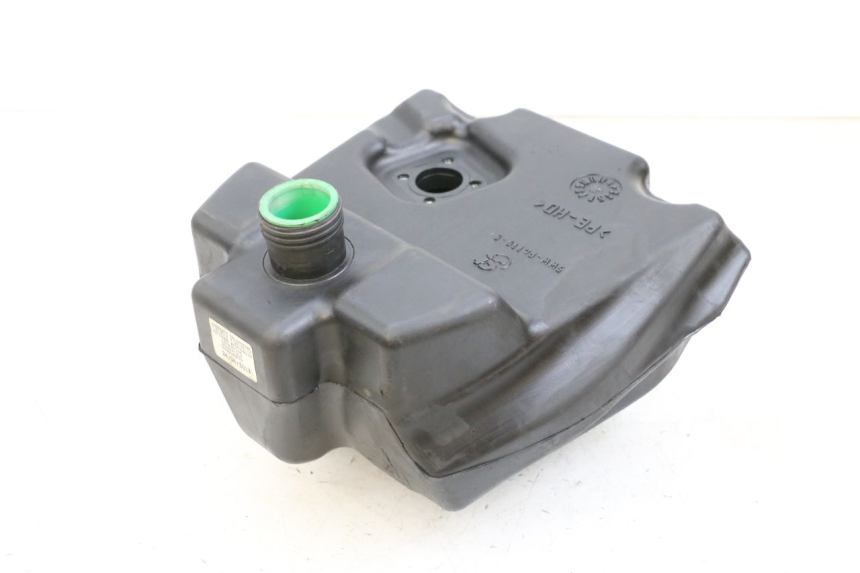 photo de RESERVOIR ESSENCE MBK BOOSTER SPIRIT 50 (2004 - 2017) - Points de fixation