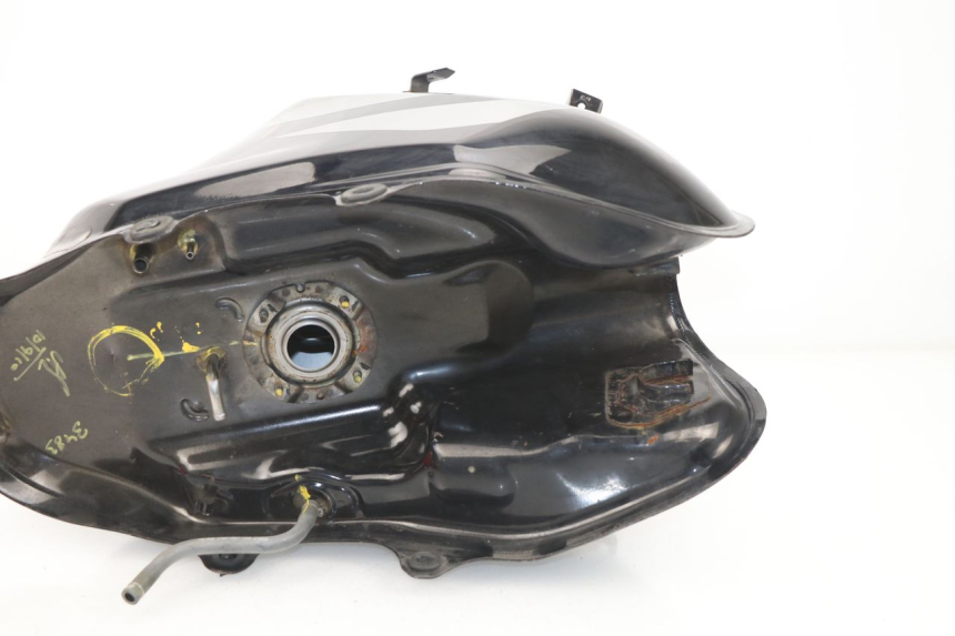 photo de RESERVOIR ESSENCE HONDA CBF 125 (2009 - 2015)