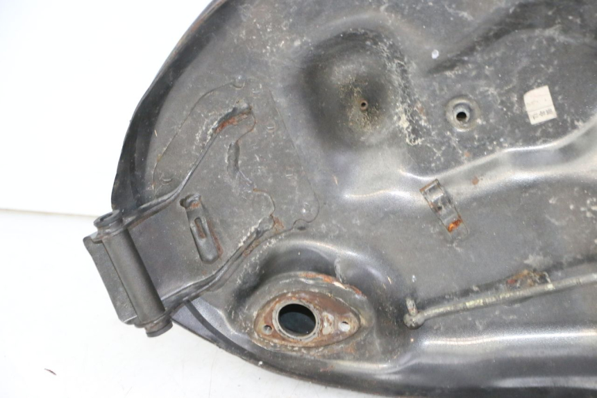 photo de RESERVOIR ESSENCE HONDA CBR F SC25 1000 (1989 - 1992)