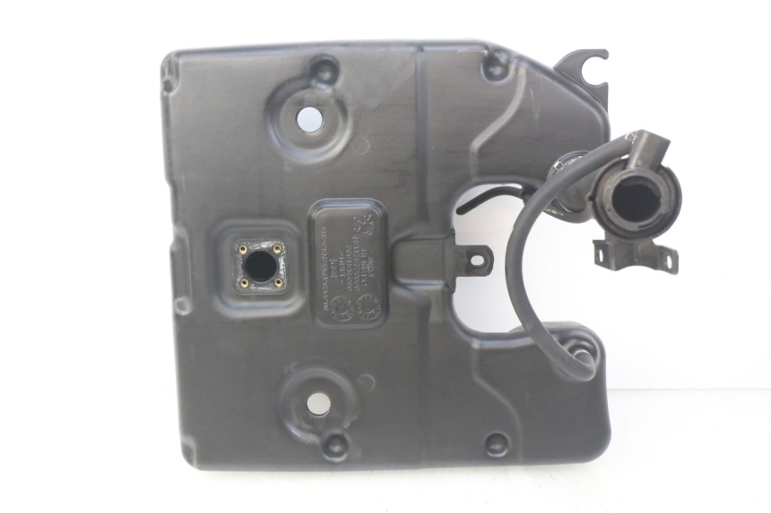 photo de RESERVOIR ESSENCE PEUGEOT DJANGO 2T 50 (2014 - 2019)