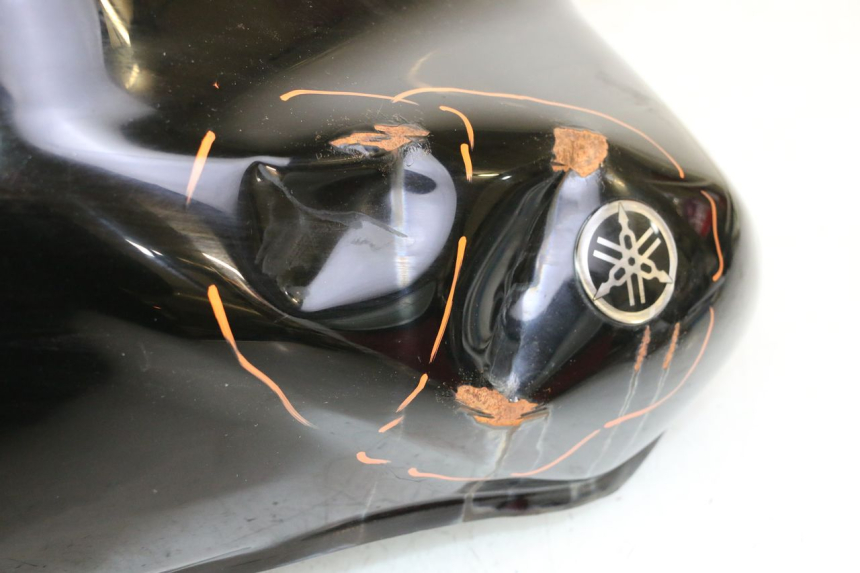 photo de RESERVOIR ESSENCE YAMAHA FZ6 FAZER S2 600 (2007 - 2011)