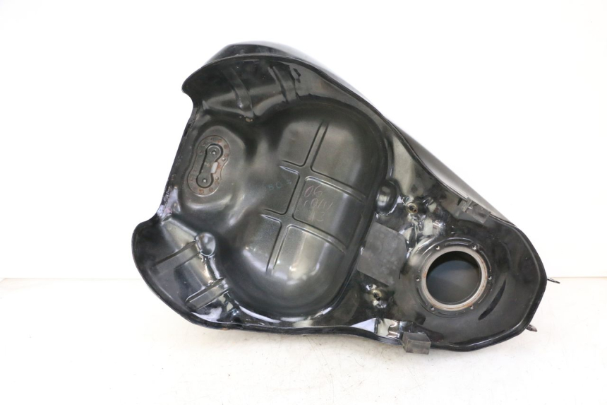 photo de RESERVOIR ESSENCE YAMAHA FZ6 FAZER S2 600 (2007 - 2011)
