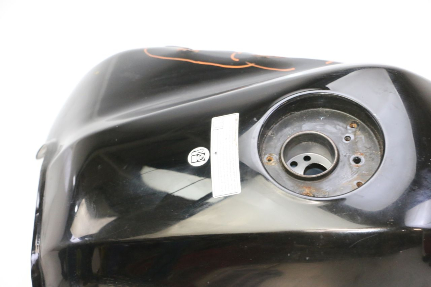 photo de RESERVOIR ESSENCE YAMAHA FZ6 FAZER S2 600 (2007 - 2011)