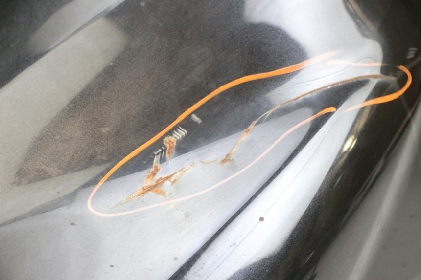 photo de RESERVOIR ESSENCE YAMAHA FZ6 N FAZER 600 (2004 - 2006)