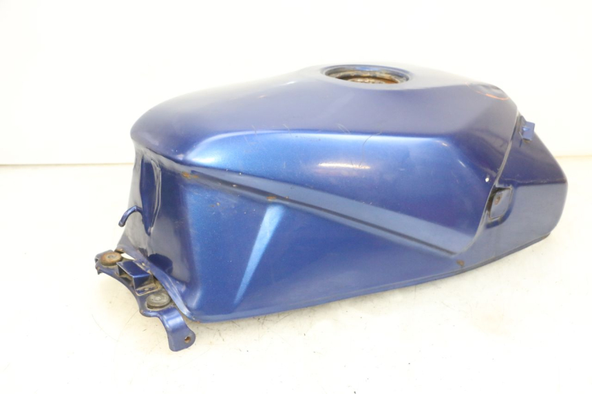 photo de RESERVOIR ESSENCE KAWASAKI GPX R WARBIRD 600 (1988 - 1993) - Pièce contrôlée