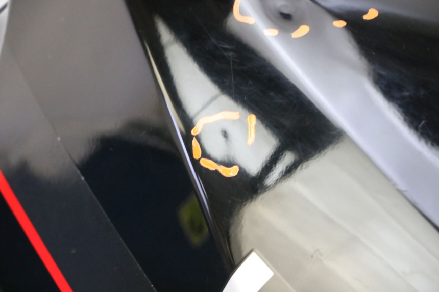 photo de RESERVOIR ESSENCE KAWASAKI GPZ RX 1000 (1986 - 1988) - Focus structure