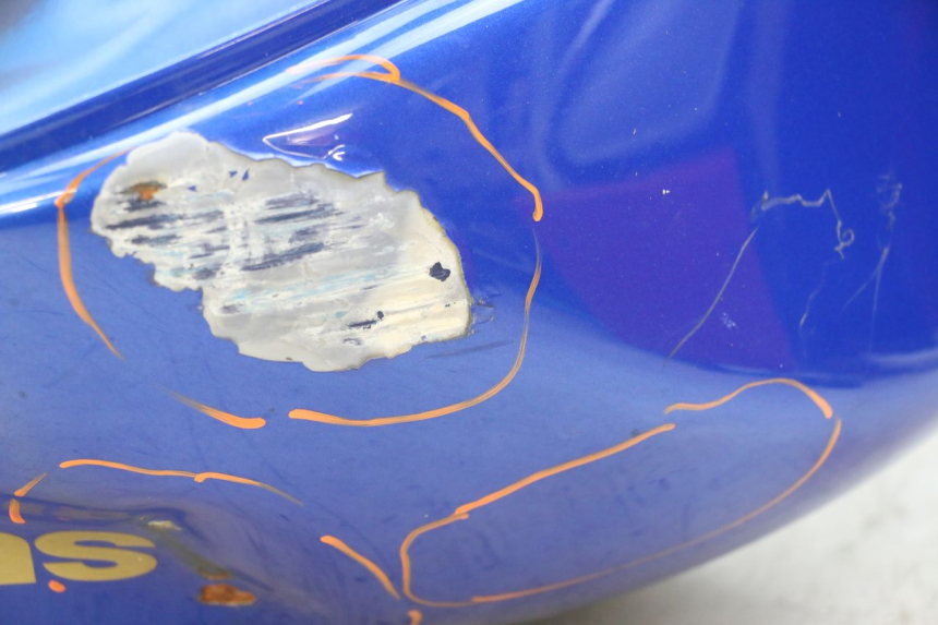 photo de RESERVOIR ESSENCE SUZUKI GSF S BANDIT 600 (2000 - 2004) - Détail de la pièce