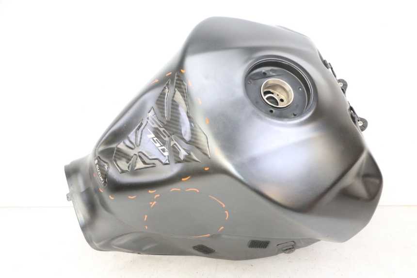 photo de RESERVOIR ESSENCE SUZUKI GSR 750 (2011 - 2017)